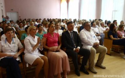 Праздничный концерт, приуроченный ко Дню медицинского работника, прошел в Могилевской областной больнице